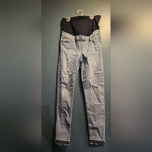 NWOT Gap Maternity Light Blue Denim Jeans.  Favorite Jeggings.  Size 29/8R
